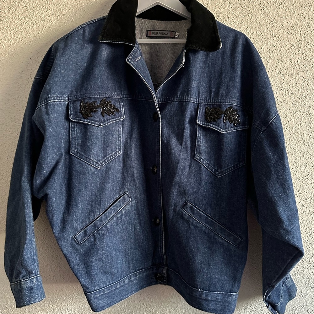 Furrrina VTG 80s Denim Black Collar Jean Jacket w/ Beaded Embroidery Size L